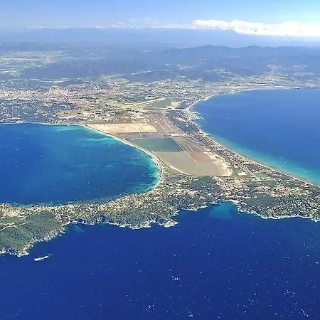 Le Mont Des Oiseaux - Piscine - Vue Panoramique Hyeres